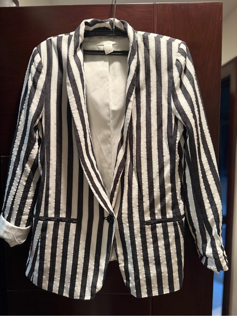 H&M Black and White Striped Women's Blazer Size 6
